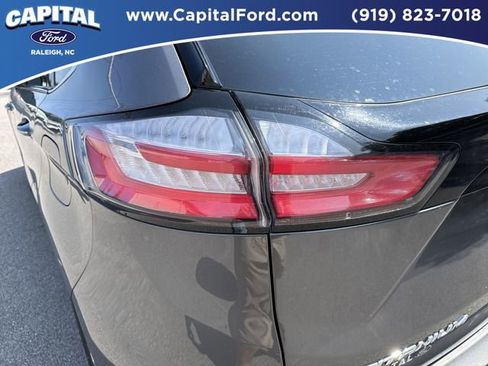 Certified 2024 Ford Edge Titanium image 15
