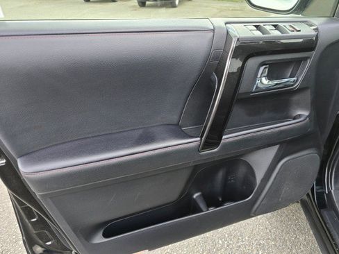 Used 2020 Toyota 4Runner TRD Off-Road Premium w/ Moonroof Package image 22