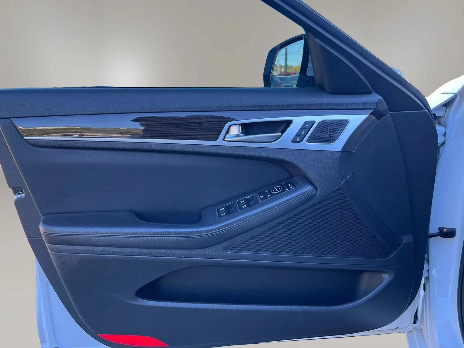 Used 2019 Genesis G80 3.8 AWD/4WD image 19