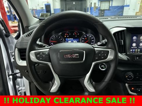 Used 2023 GMC Terrain SLE image 18