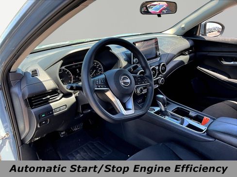 Used 2024 Nissan Sentra SV FWD image 17