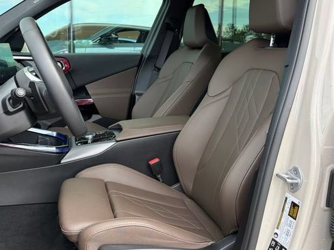 Certified 2026 BMW X3 xDrive30i w/ Premium Package AWD/4WD image 7