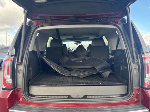 Used 2018 GMC Yukon Denali w/ Open Road Package image 28