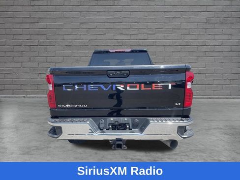 Used 2022 Chevrolet Silverado 3500 LT w/ Convenience Package AWD/4WD image 8