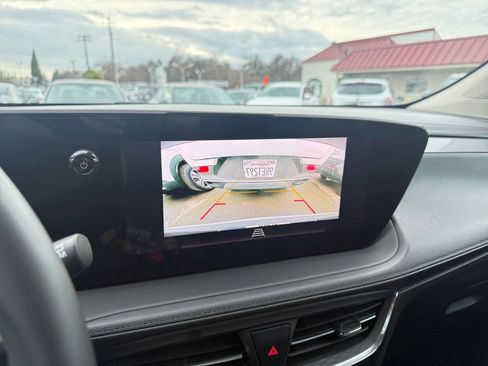 Used 2025 Buick Encore GX Preferred image 17