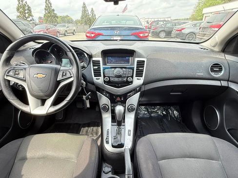 Used 2012 Chevrolet Cruze LT w/ All-Star Edition image 3
