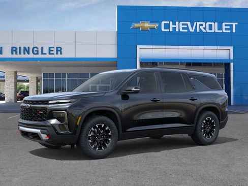 New 2026 Chevrolet Traverse Z71 w/ Enhanced Driving Package image 2