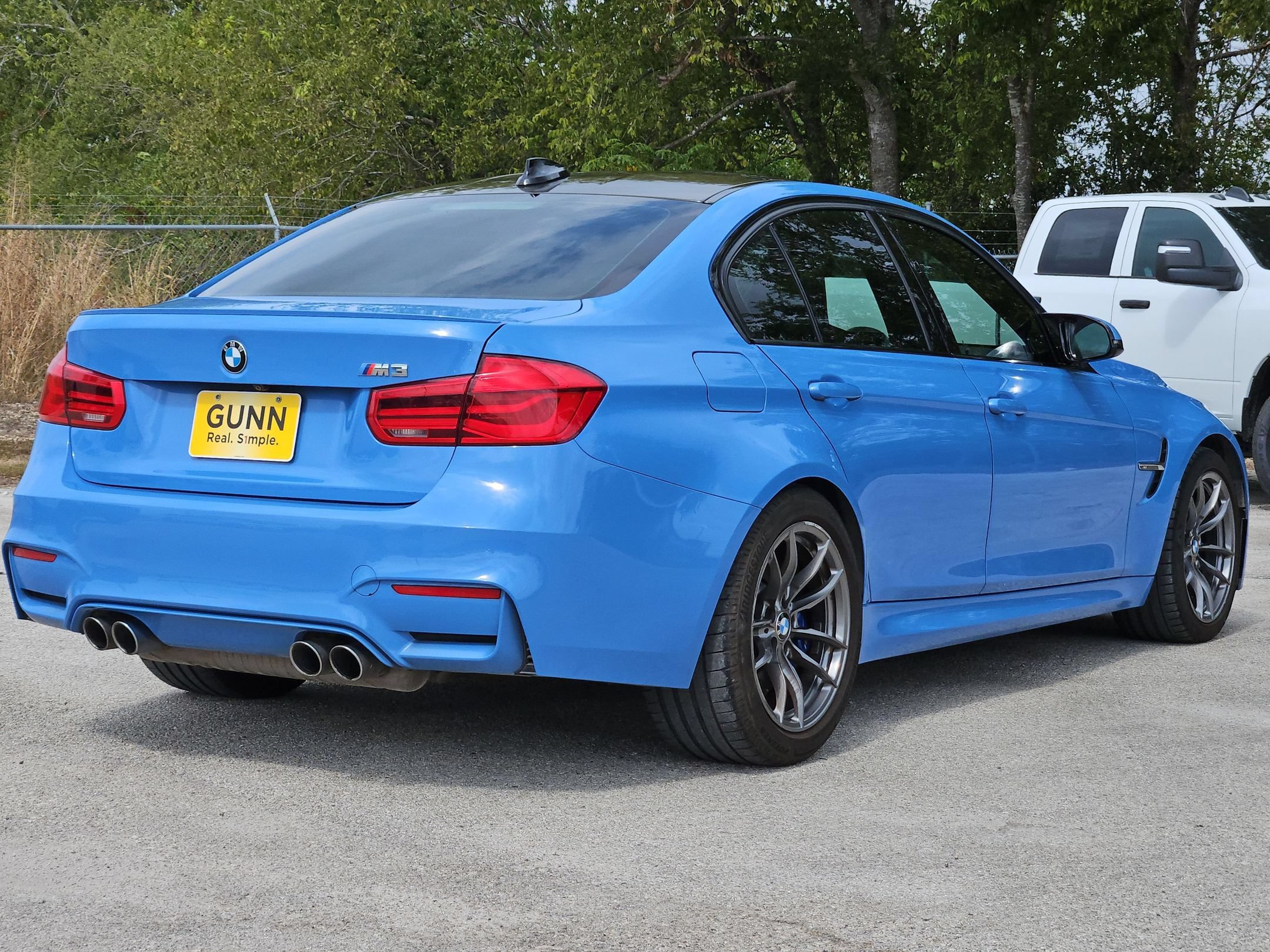 Used 2018 BMW M3 RWD image 3