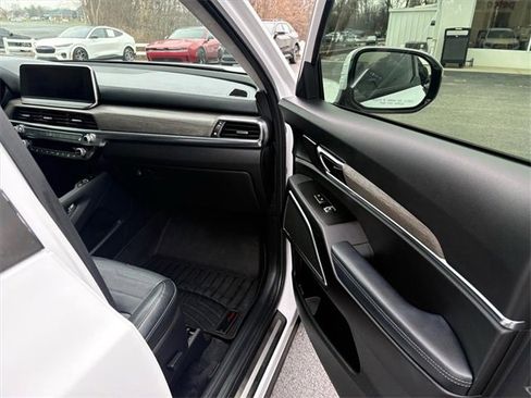 Used 2022 Kia Telluride SX w/ SX Prestige Package image 28