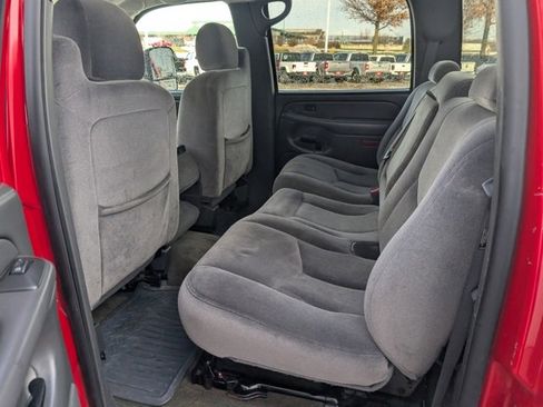 Used 2005 GMC Sierra 2500 SLE w/ Skid Plate Package image 15