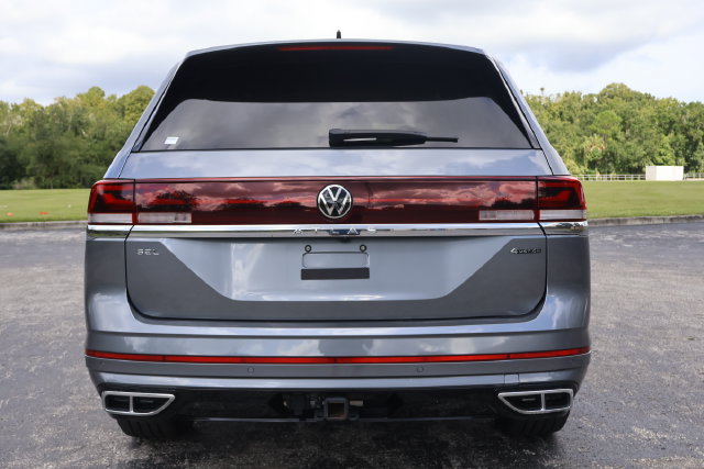 Certified 2024 Volkswagen Atlas SEL Premium R-Line AWD/4WD image 7
