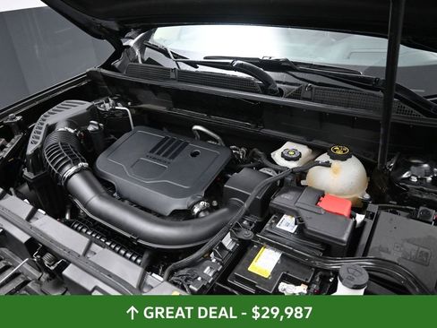 Used 2023 GMC Acadia Denali image 14