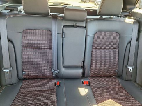 Certified 2025 Nissan Kicks SR w/ Interior Electronics Package image 28