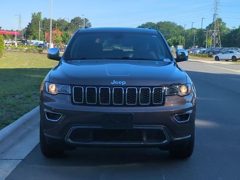Used 2021 Jeep Grand Cherokee Limited AWD/4WD image 16