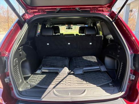 Certified 2021 Jeep Grand Cherokee Laredo X AWD/4WD image 10