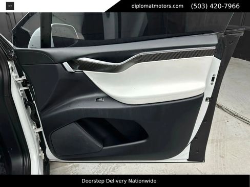 Used 2017 Tesla Model X 100D image 33