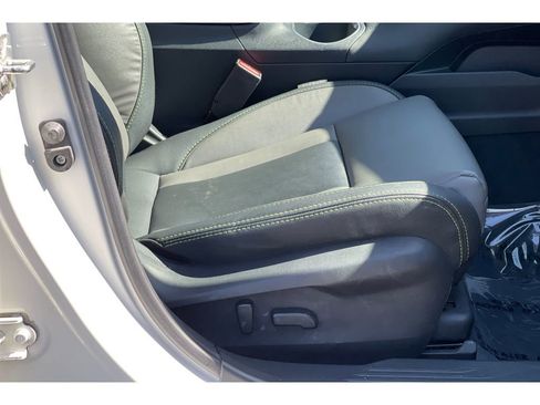 Used 2020 Subaru Outback Onyx Edition XT image 22