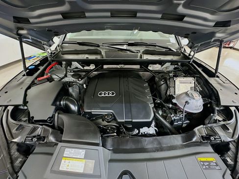 Used 2023 Audi Q5 2.0T Premium Plus w/ Premium Plus Package AWD/4WD image 36