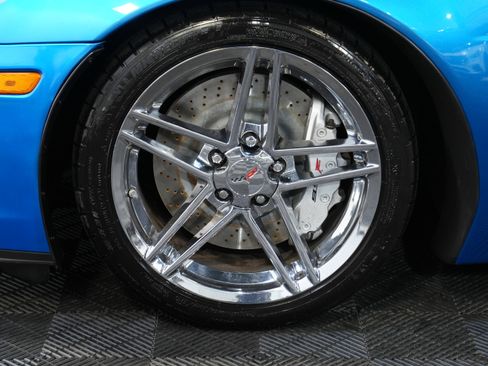 Used 2008 Chevrolet Corvette Z06 w/ Preferred Equipment Group image 43