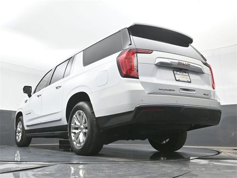 Used 2022 GMC Yukon XL SLT image 51