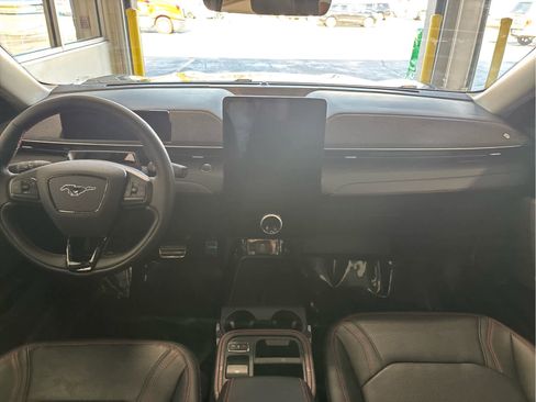 Used 2025 Ford Mustang Mach-E Premium w/ Sport Appearance Package AWD/4WD image 9