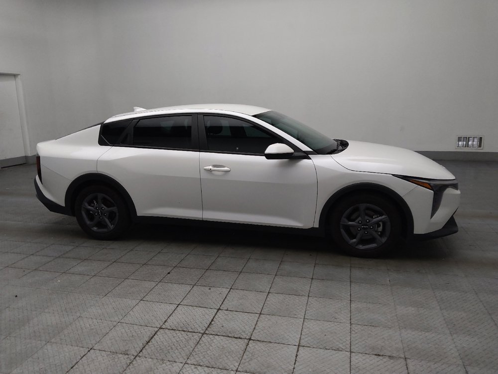Used 2025 Kia K4 FWD image 11