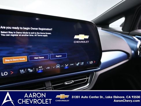 New 2026 Chevrolet Equinox EV LT w/ Convenience Package II FWD image 9