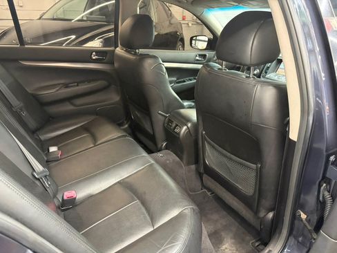 Used 2011 INFINITI G37 x Sedan w/ Premium Pkg AWD/4WD image 20