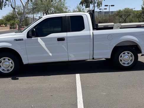 Used 2019 Ford F150 XL w/ Equipment Group 101A Mid RWD image 2