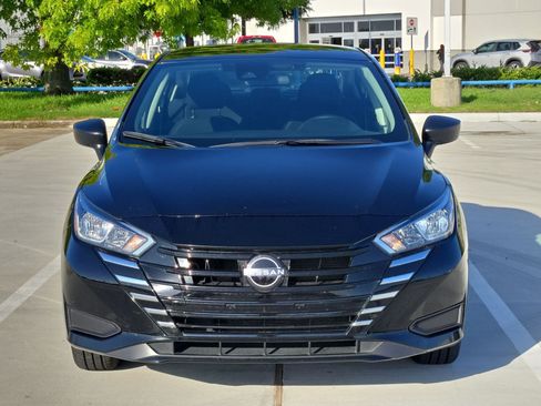 Used 2024 Nissan Versa S w/ S Plus Package FWD image 9