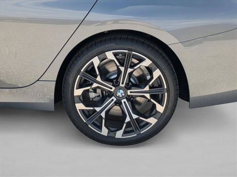 Used 2026 BMW 330i Sedan RWD image 15