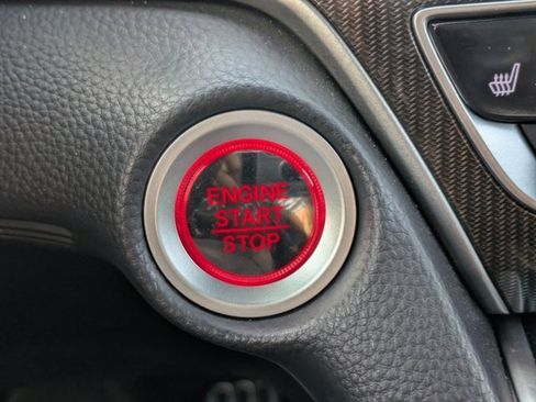 Used 2018 Honda Accord Sport image 25