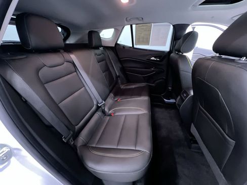 Used 2024 Chevrolet Trax ACTIV w/ Sunroof Package FWD image 36