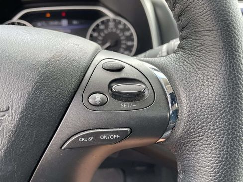 Used 2024 Nissan Murano SL FWD image 20