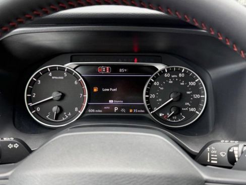 Used 2026 Nissan Rogue SV AWD/4WD image 17