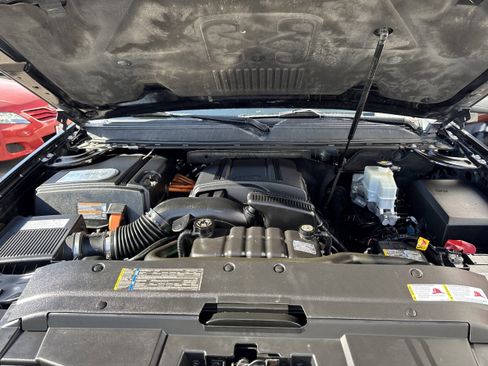 Used 2008 Chevrolet Tahoe 4WD Hybrid image 9