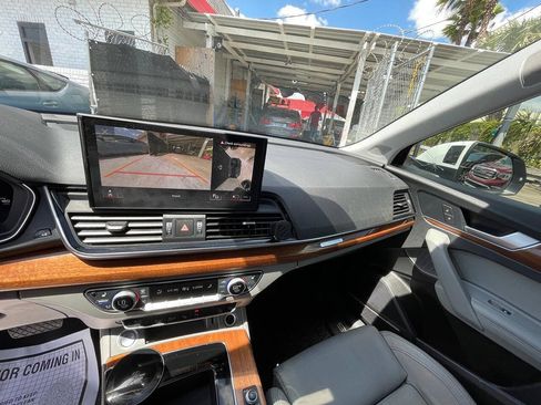 Used 2022 Audi Q5 2.0T Prestige AWD/4WD image 11