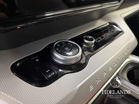Certified 2025 Ford Expedition Active RWD image 29