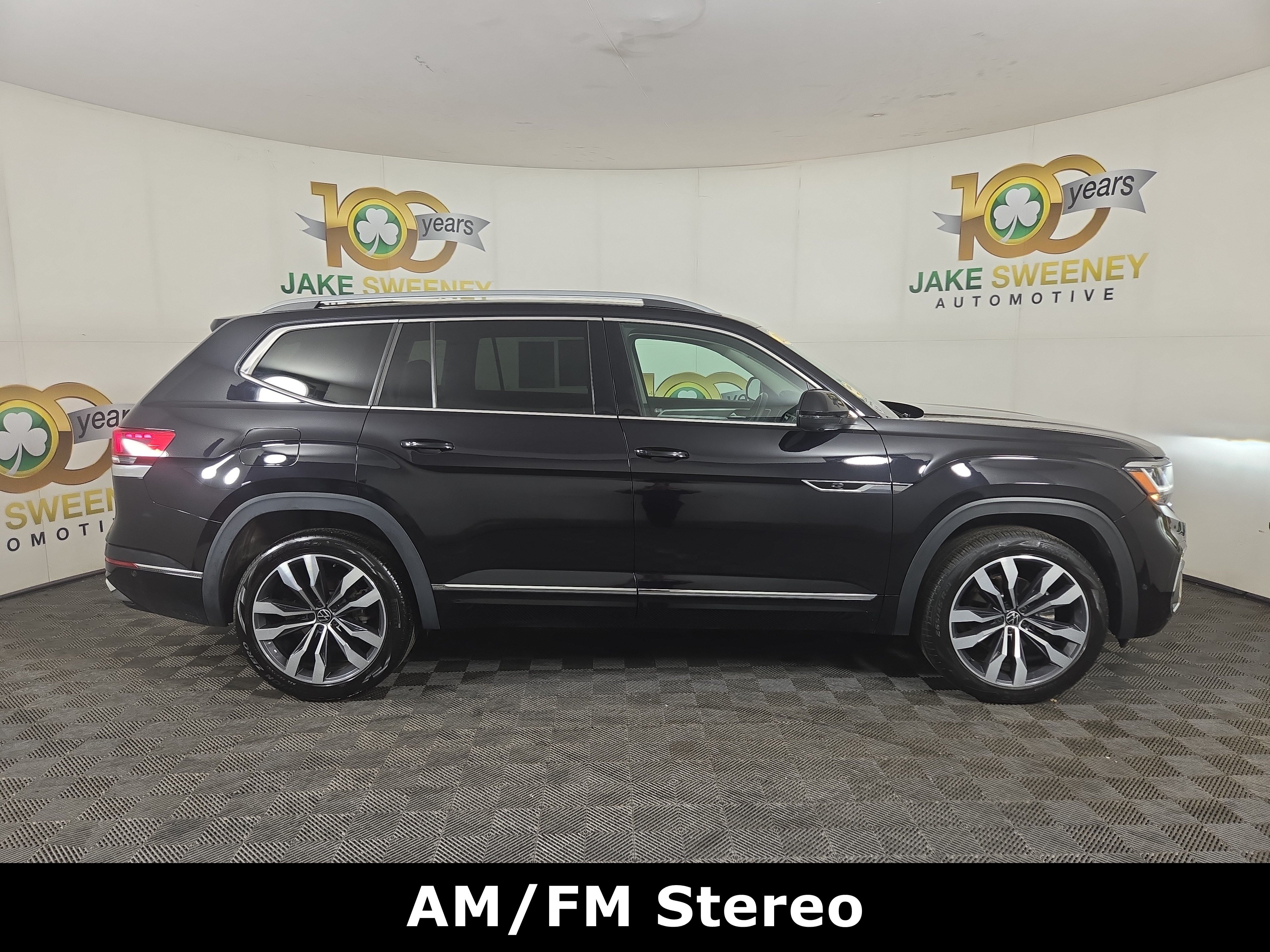 Used 2022 Volkswagen Atlas SEL Premium R-Line AWD/4WD image 10
