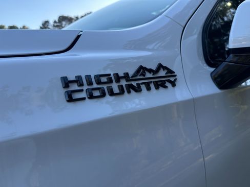 Used 2022 Chevrolet Tahoe High Country image 63