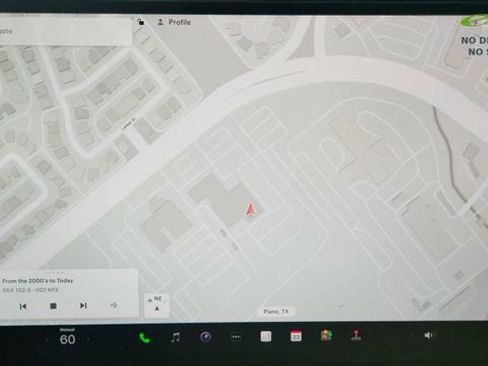 Used 2023 Tesla Model S Standard Range AWD/4WD image 42