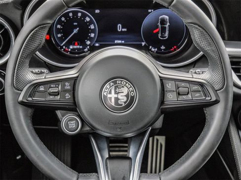 Used 2024 Alfa Romeo Stelvio Ti image 35