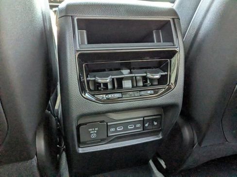 New 2026 Jeep Grand Cherokee Limited RWD image 15