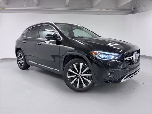 Used 2023 Mercedes-Benz GLA 250 4MATIC image 9