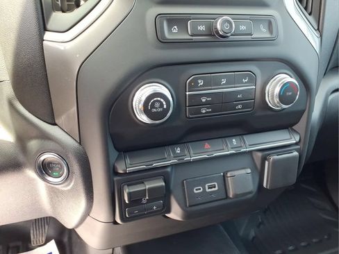 New 2026 GMC Sierra 2500 Pro w/ Convenience Package AWD/4WD image 10