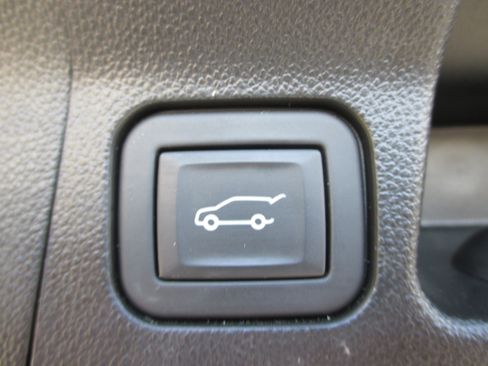 Used 2023 GMC Acadia SLE w/ Driver Convenience Package AWD/4WD image 10