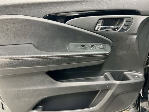 Used 2020 Honda Ridgeline Black Edition image 22