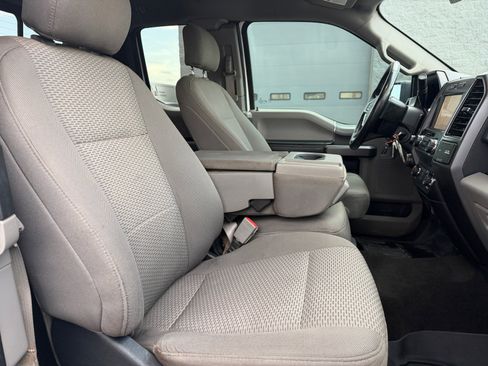 Used 2020 Ford F150 XLT w/ Equipment Group 302A Luxury AWD/4WD image 32
