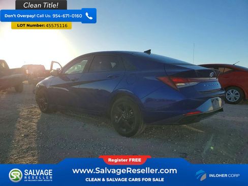 Used 2022 Hyundai Elantra SEL w/ Convenience Package image 3