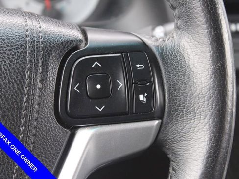 Used 2017 Toyota Sienna SE Premium image 37